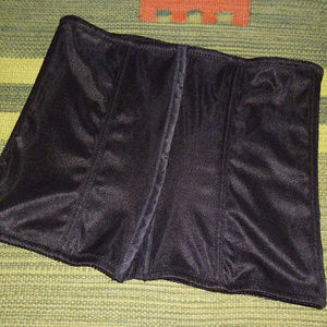 Heavenly Shapewear black waist cincher 1X